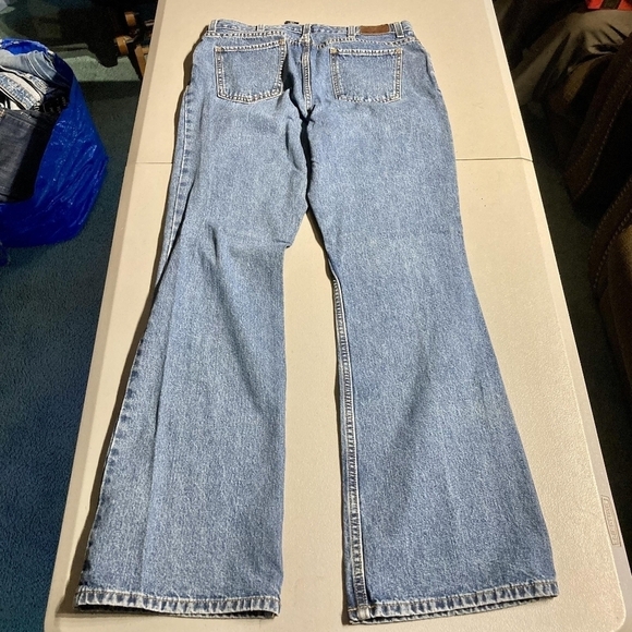 Calvin Klein Jeans Medium Wash Blue Denim Women's Size 10 Flare Leg Classic EUC - Picture 2 of 6